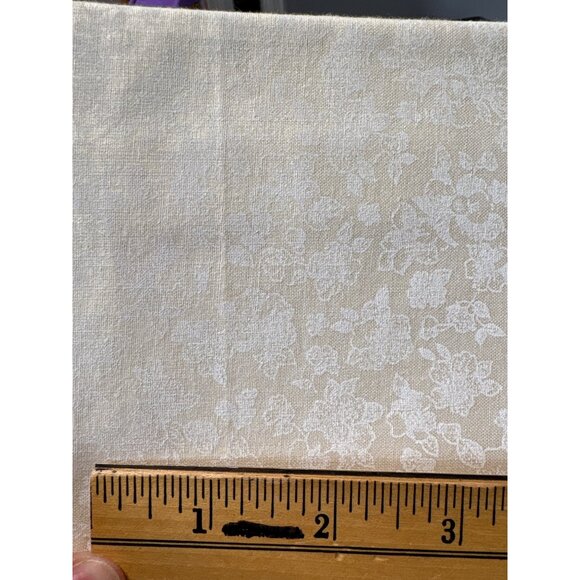 Fabric Quarters Cotton Tan Floral Print 18" x 21" Quilting Craft Fabric - Picture 2 of 4